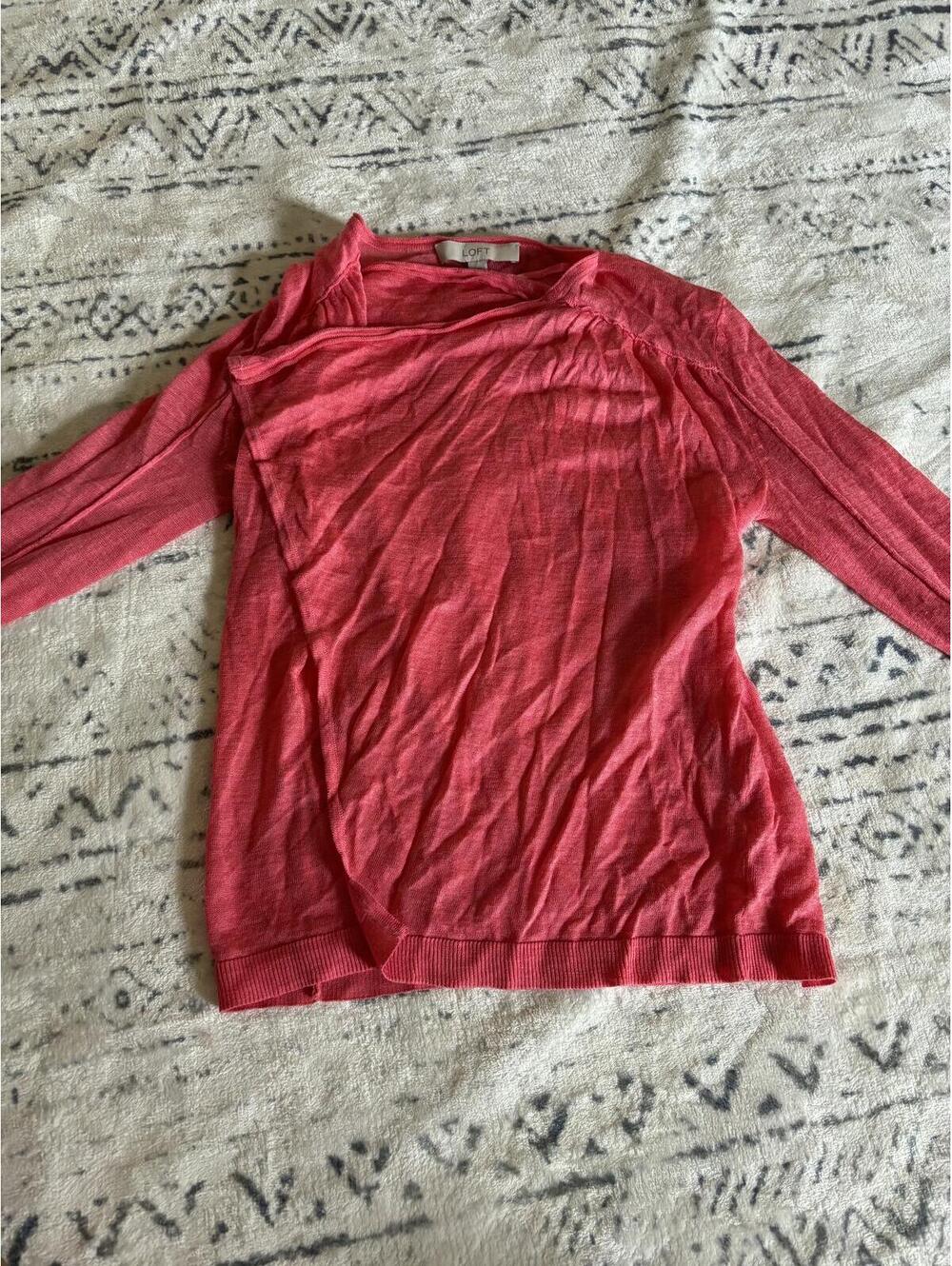 LOFT Pink Lightweight Knit Long Sleeve Sweater Pullover